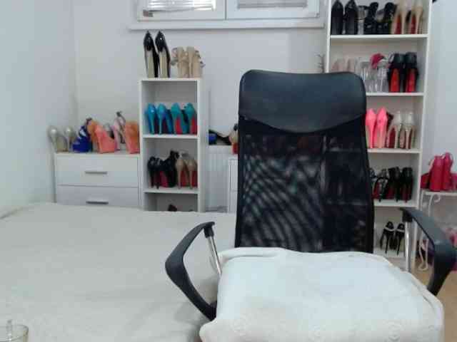 MisstressSabi webcam