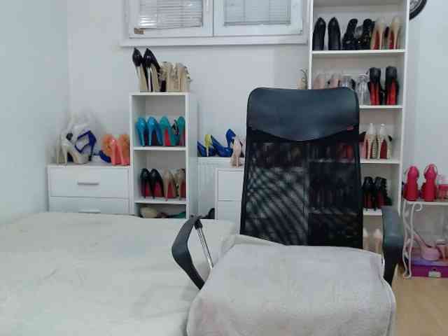 MisstressSabi webcam