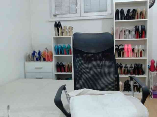 MisstressSabi webcam