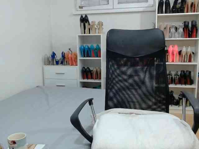 MisstressSabi webcam