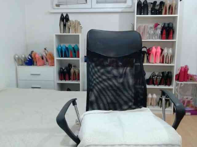 MisstressSabi webcam