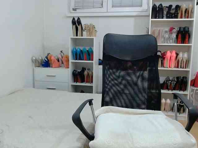 MisstressSabi webcam