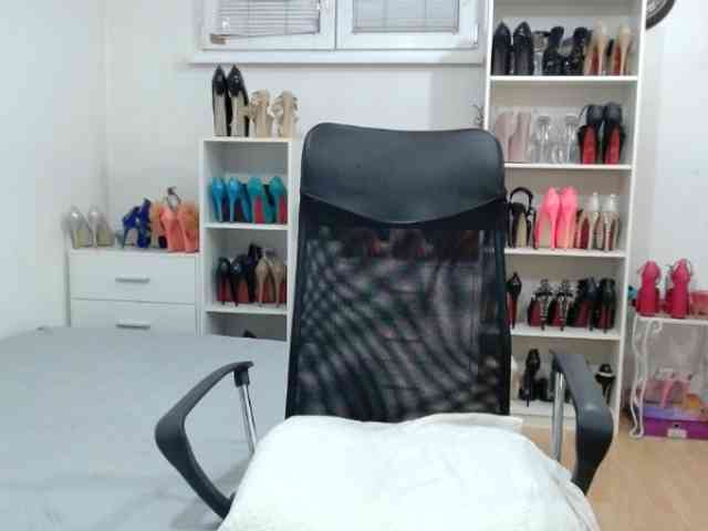 MisstressSabi webcam