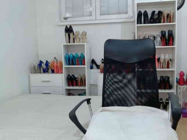 MisstressSabi webcam