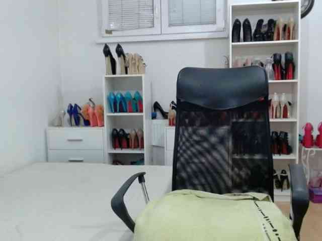 MisstressSabi webcam