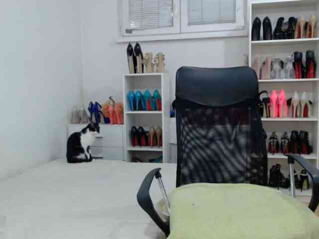 MisstressSabi webcam