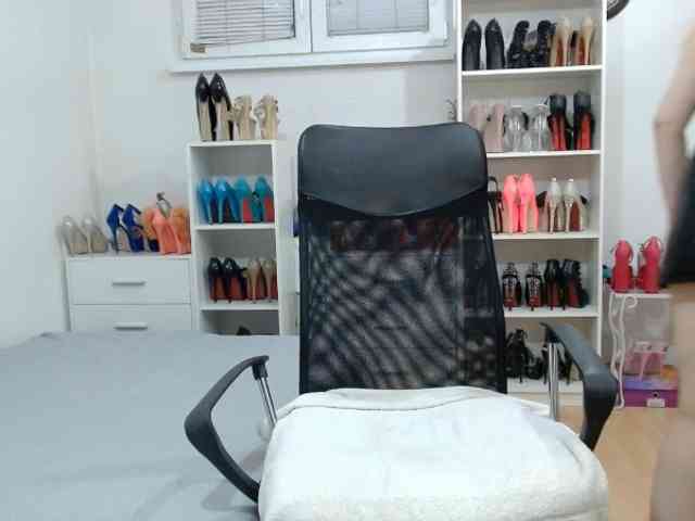 MisstressSabi webcam