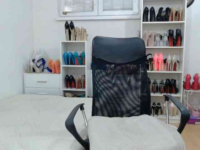 MisstressSabi webcam