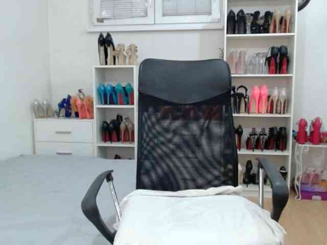 MisstressSabi webcam