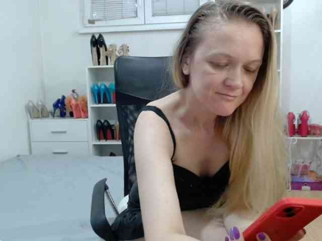 MisstressSabi webcam