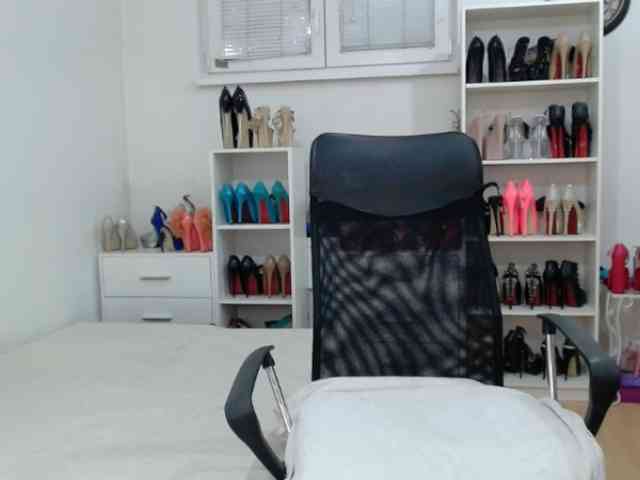 MisstressSabi webcam
