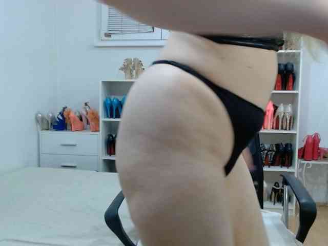 MisstressSabi webcam