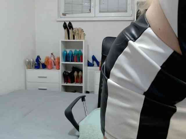 MisstressSabi webcam