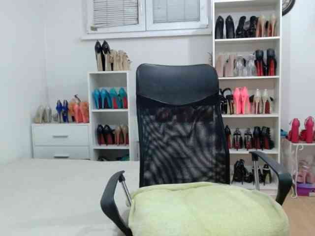MisstressSabi webcam