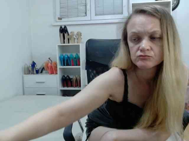 MisstressSabi webcam