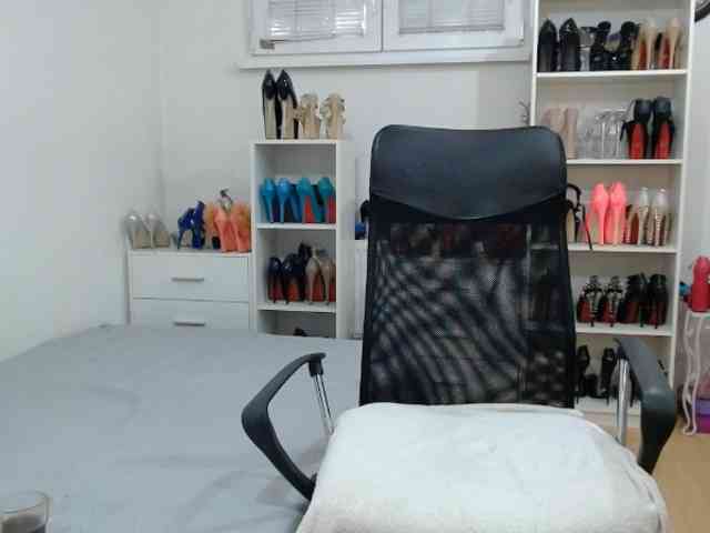 MisstressSabi webcam
