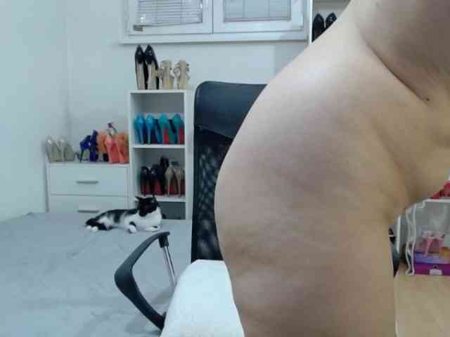 MisstressSabi webcam