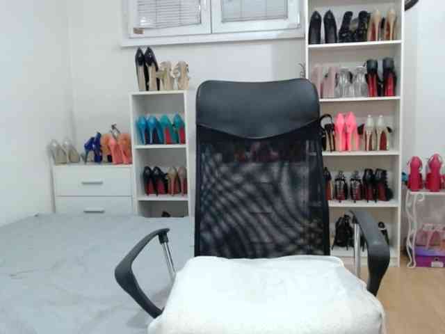 MisstressSabi webcam