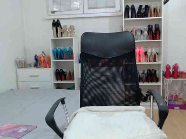 MisstressSabi webcam