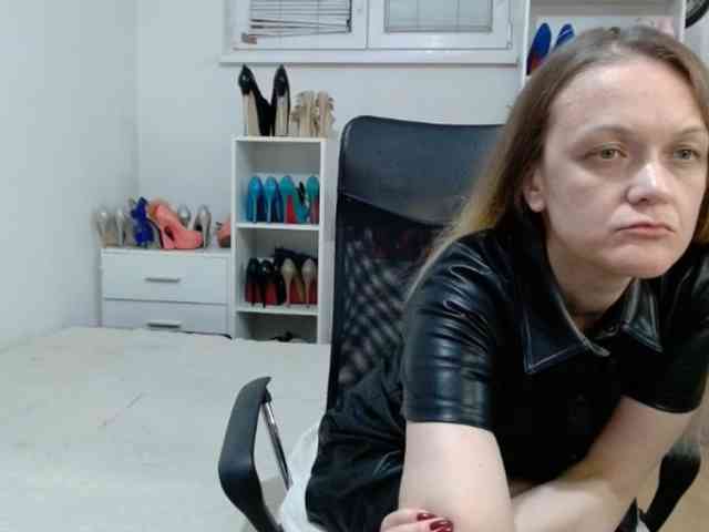 MisstressSabi webcam