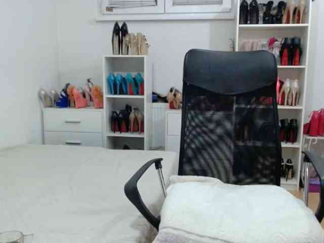MisstressSabi webcam