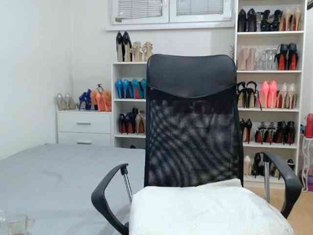 MisstressSabi webcam