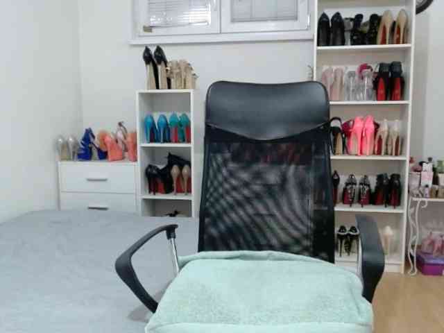 MisstressSabi webcam