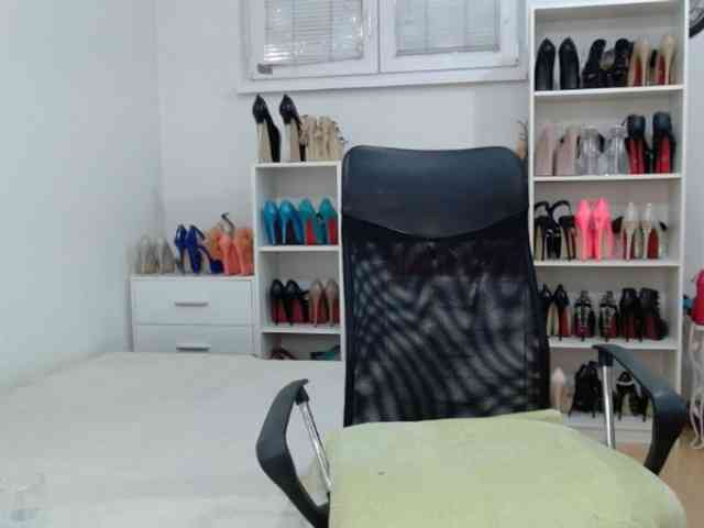 MisstressSabi webcam