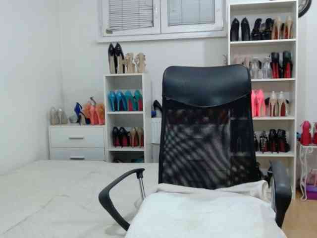 MisstressSabi webcam