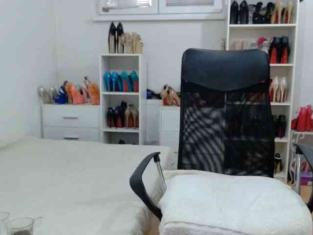 MisstressSabi webcam