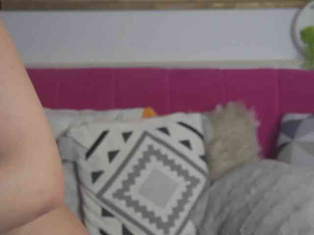 Modella: LoriMinelli