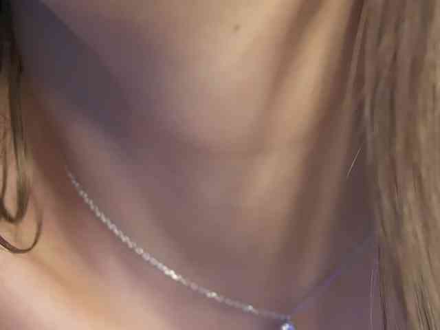 Modella: LoriMinelli