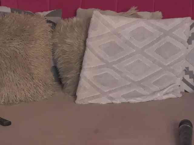 Modella: LoriMinelli