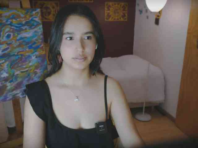 Bella-mwc webcam
