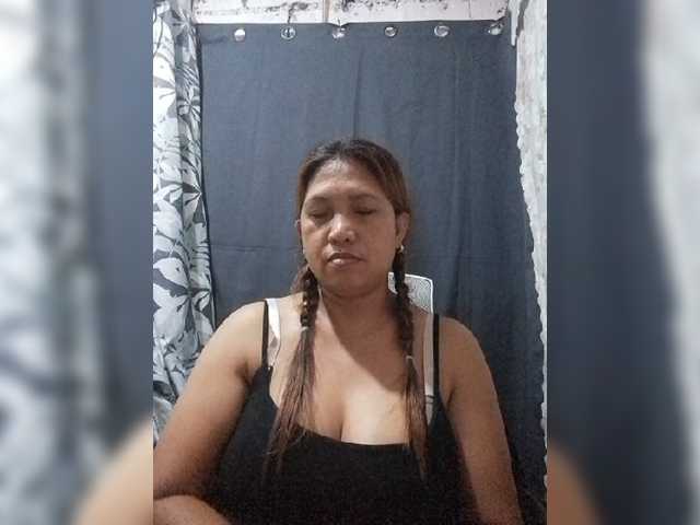 pinaymaniac69 live cam on BongaCams