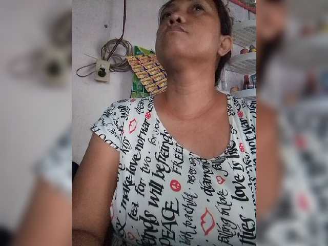 pinaymaniac69 live cam on BongaCams
