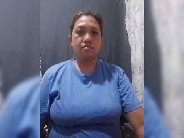 pinaymaniac69 live cam on BongaCams