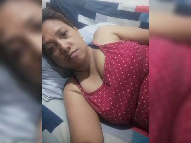 pinaymaniac69 live cam on BongaCams