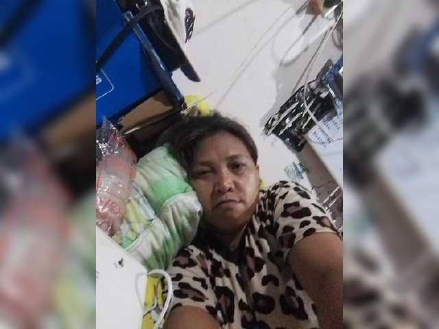 pinaymaniac69 live cam on BongaCams