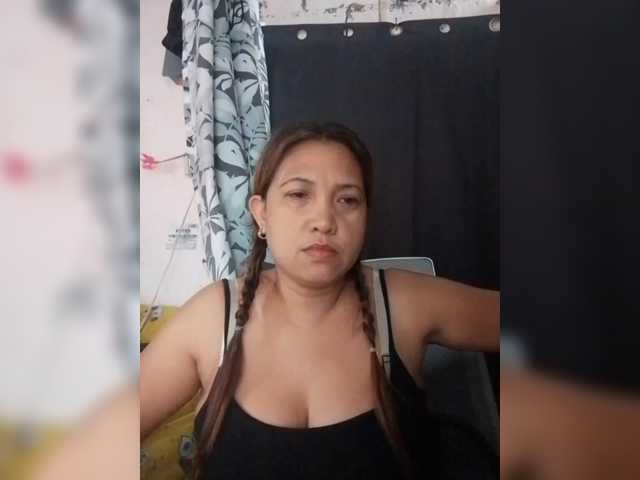 pinaymaniac69 live cam on BongaCams
