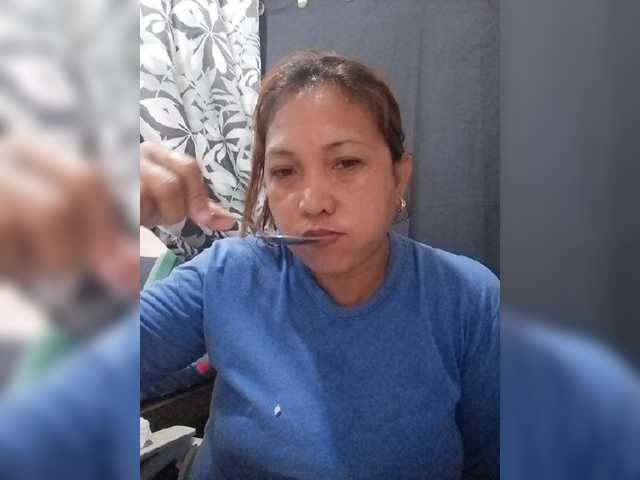 pinaymaniac69 live cam preview