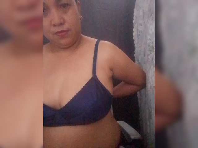 pinaymaniac69, live now on BongaCams