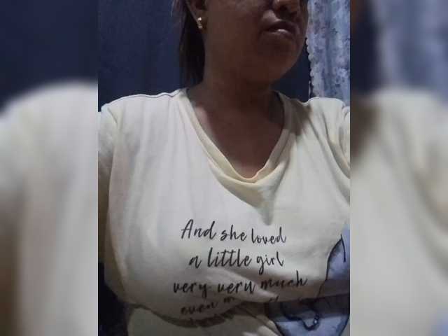 pinaymaniac69 live cam on BongaCams