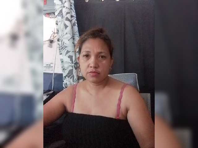 pinaymaniac69 live cam on BongaCams