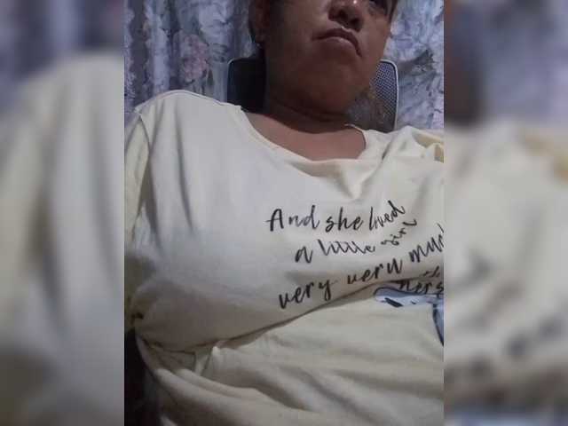 pinaymaniac69 live cam on BongaCams