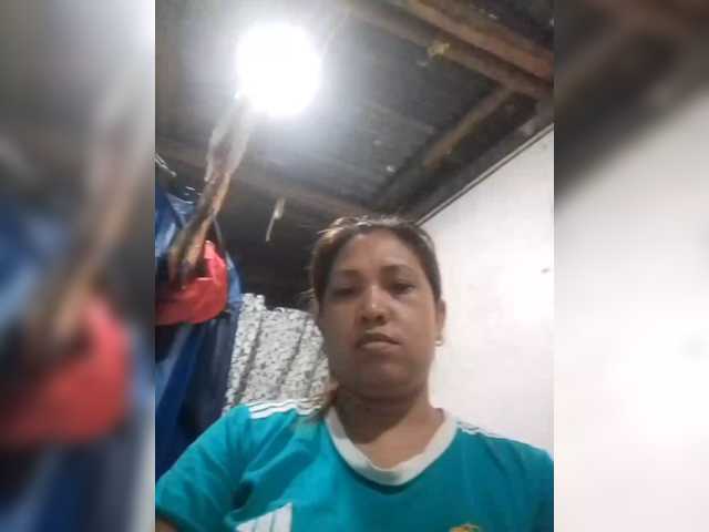pinaymaniac69 live cam on BongaCams
