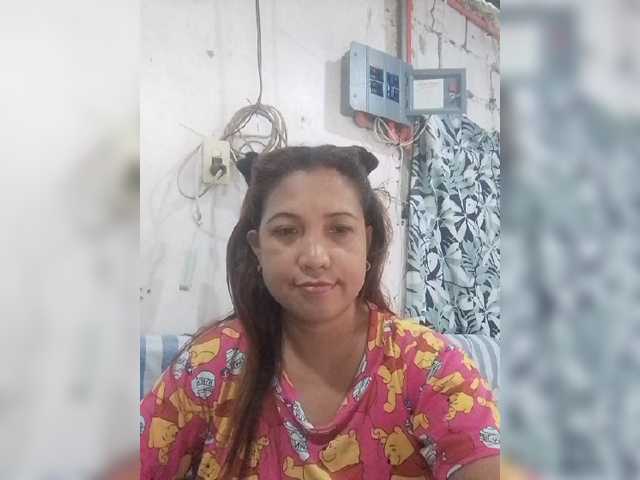 pinaymaniac69 live cam on BongaCams