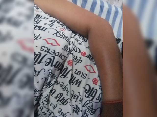 pinaymaniac69 live webcam show