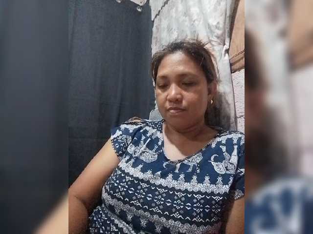 pinaymaniac69 live cam on BongaCams