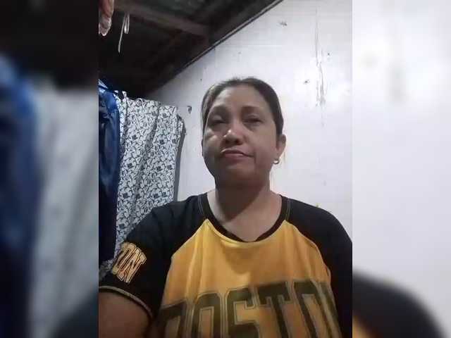 pinaymaniac69 live cam on BongaCams